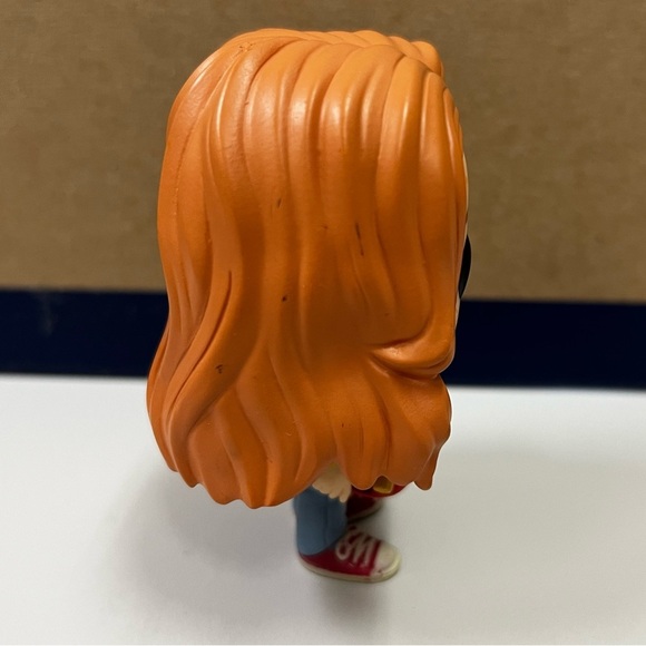 Funko POP! Television - Stranger Things - Max with Skateboard #551 Vinyl Figure - Picture 3 of 7